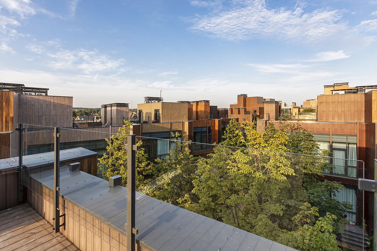 Вид с террасы на посёлок 