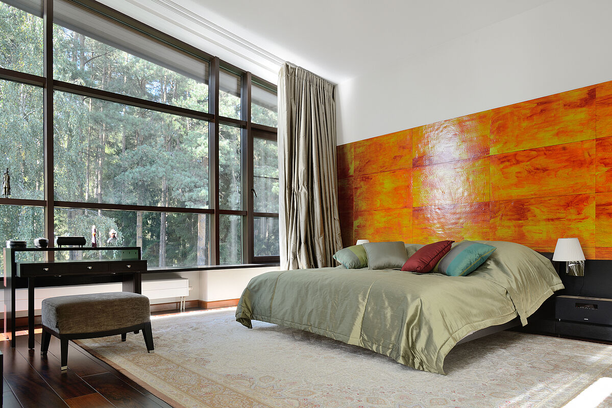 Двухуровневый дом с бассейном