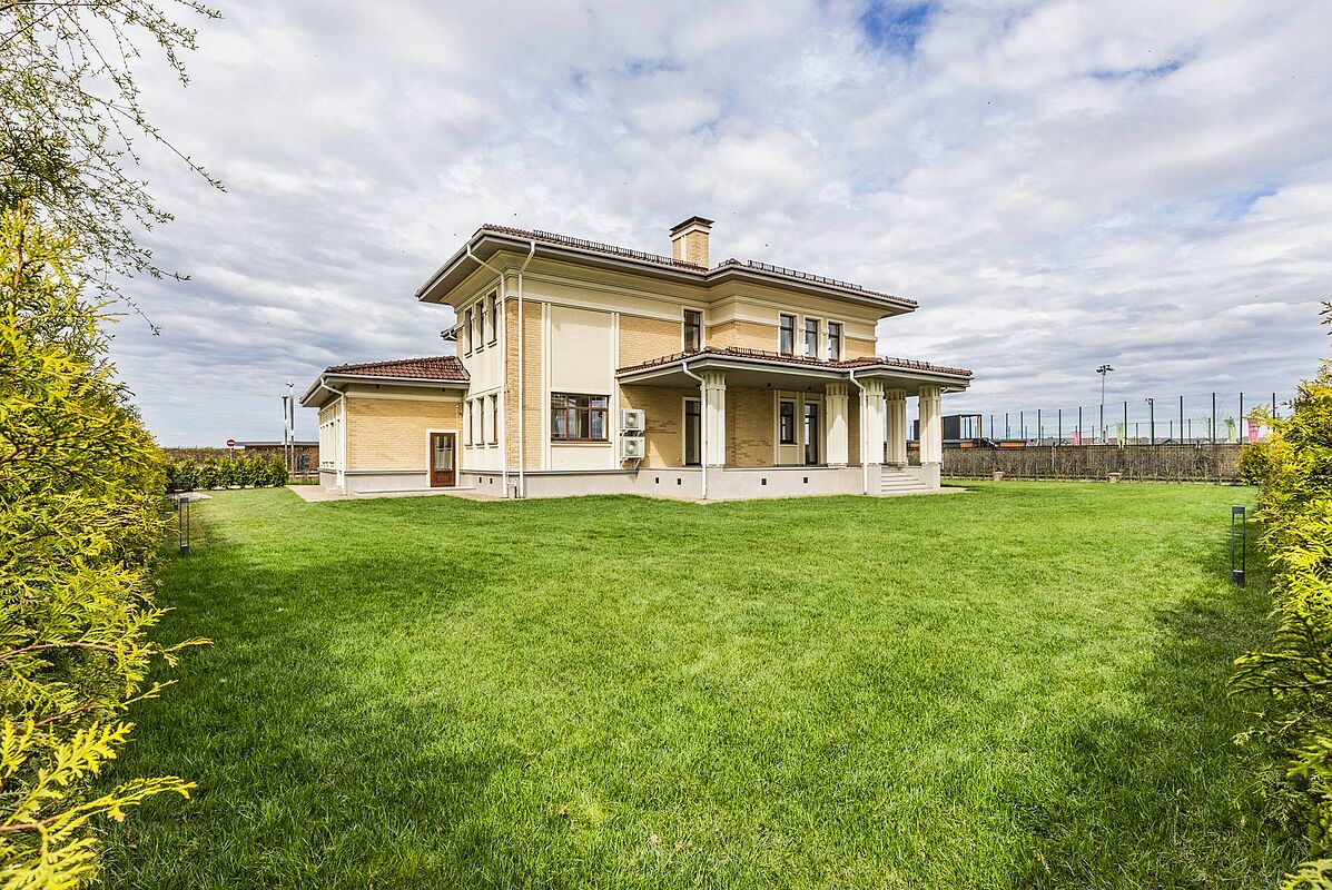 Особняк "Санторини" с двумя террасами