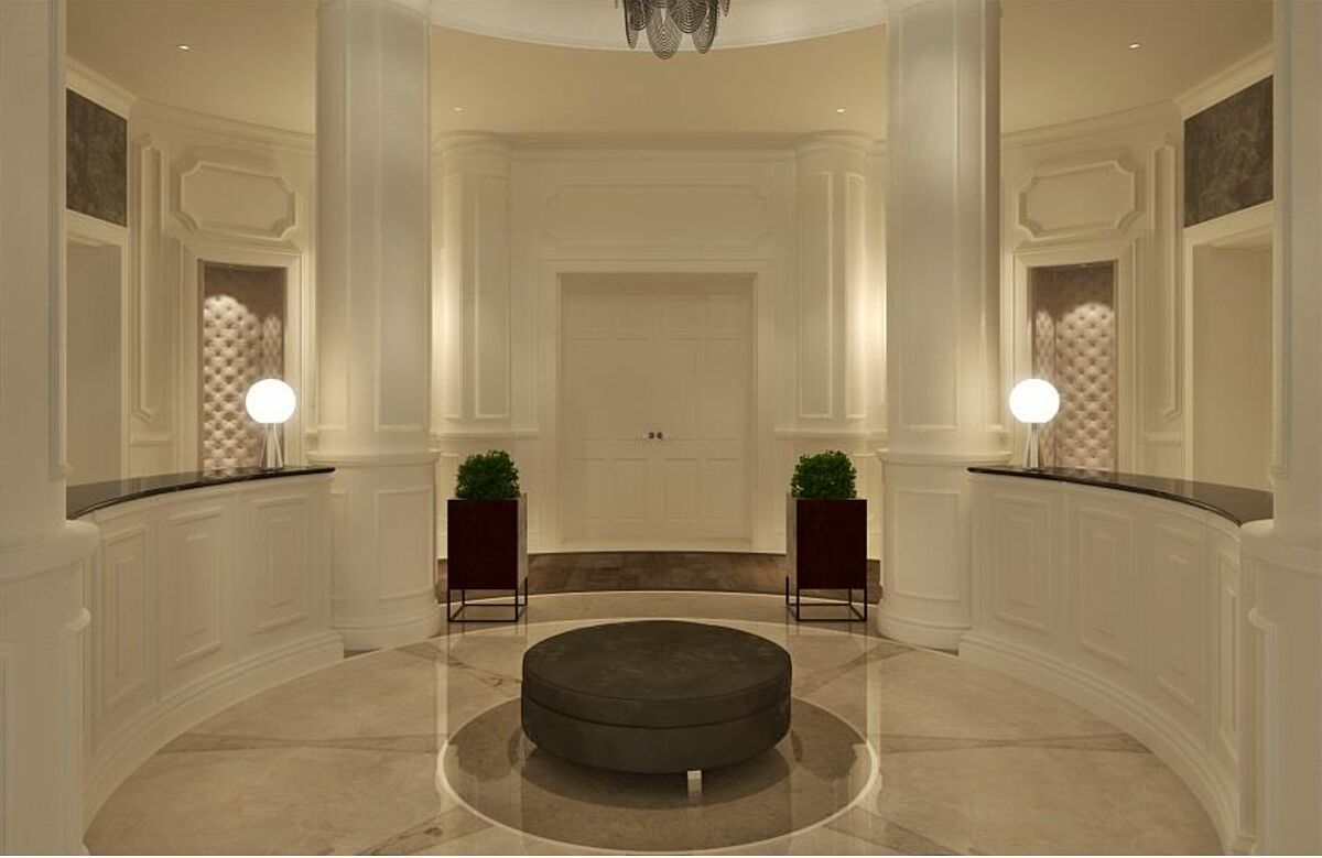 Трехэтажный дом на участке 50 соток