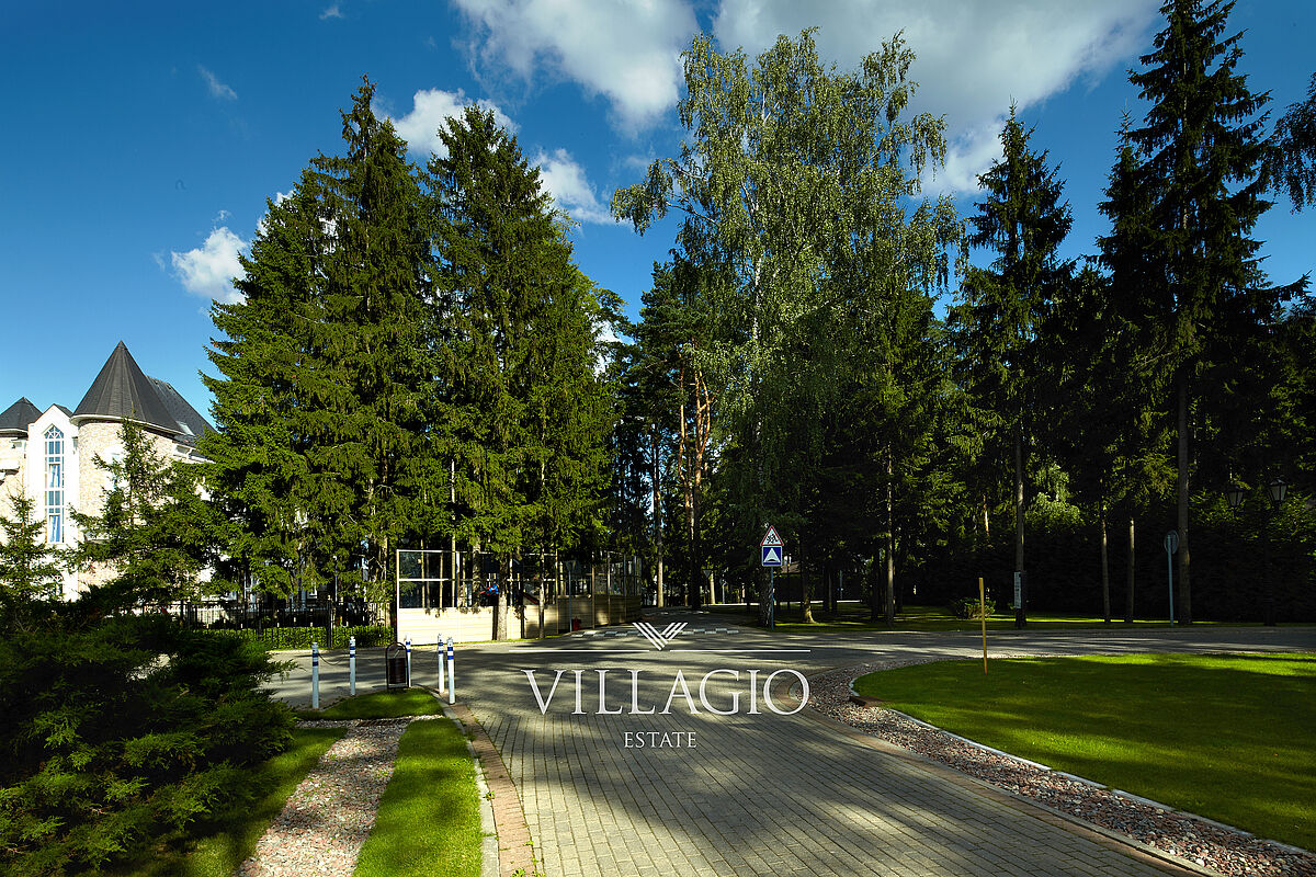 Закрытая детская площадка