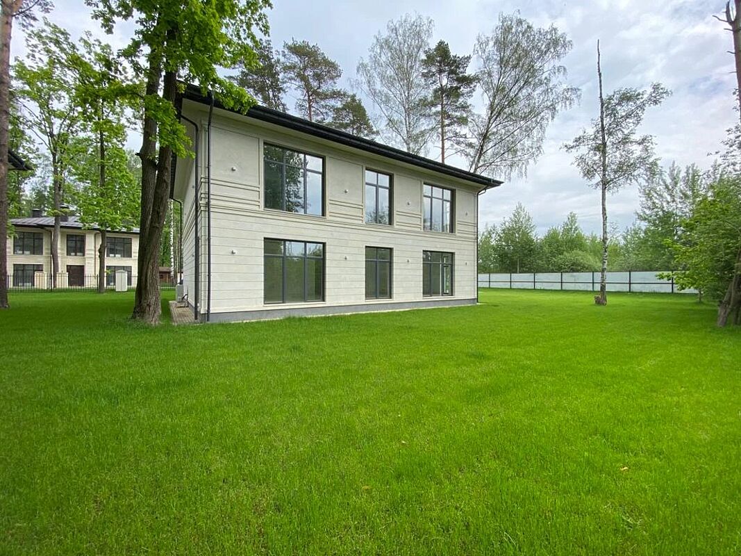 Экстерьер  (фото без лого)