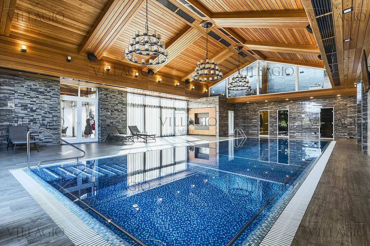 Резиденция со своим выходом к каналу