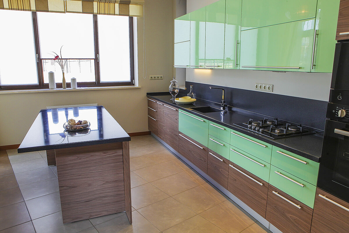 Современный дом в загородном поселке