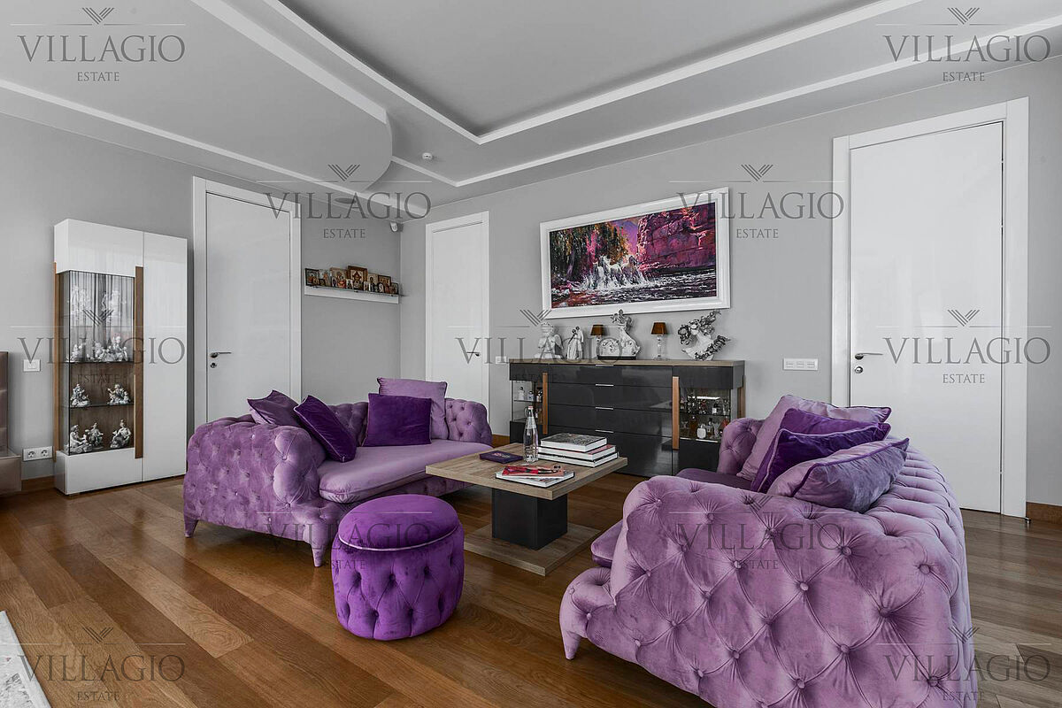 Дом с лифтом, бассейном и 3 террасами