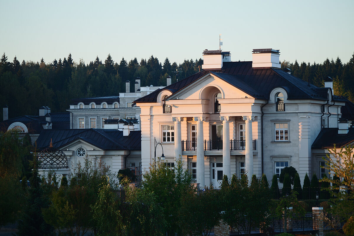 Резиденция у озера 