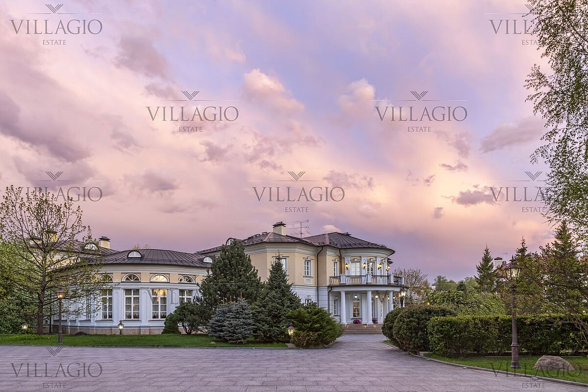 Резиденция в стиле русской усадьбы