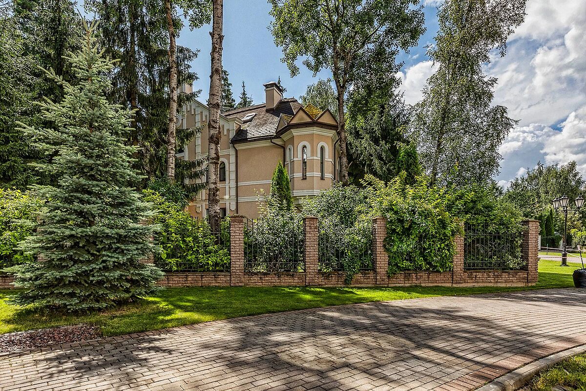 Объекты, где царит тишина  