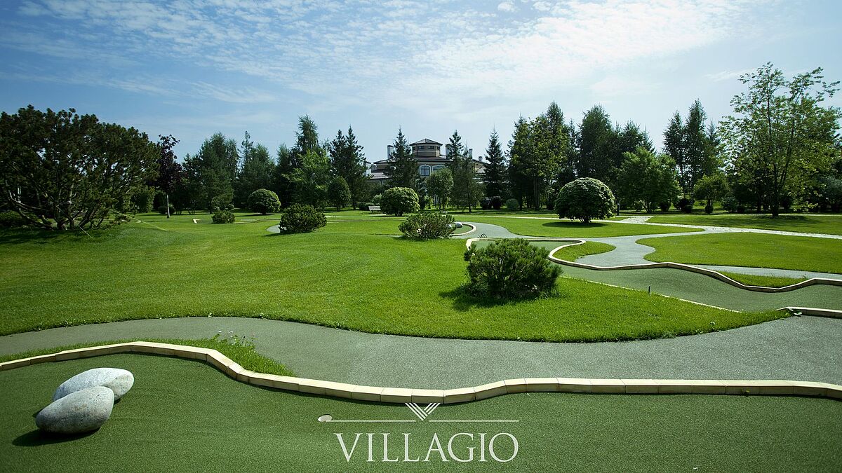 Декоративный мини-гольф в Парке Усадьба