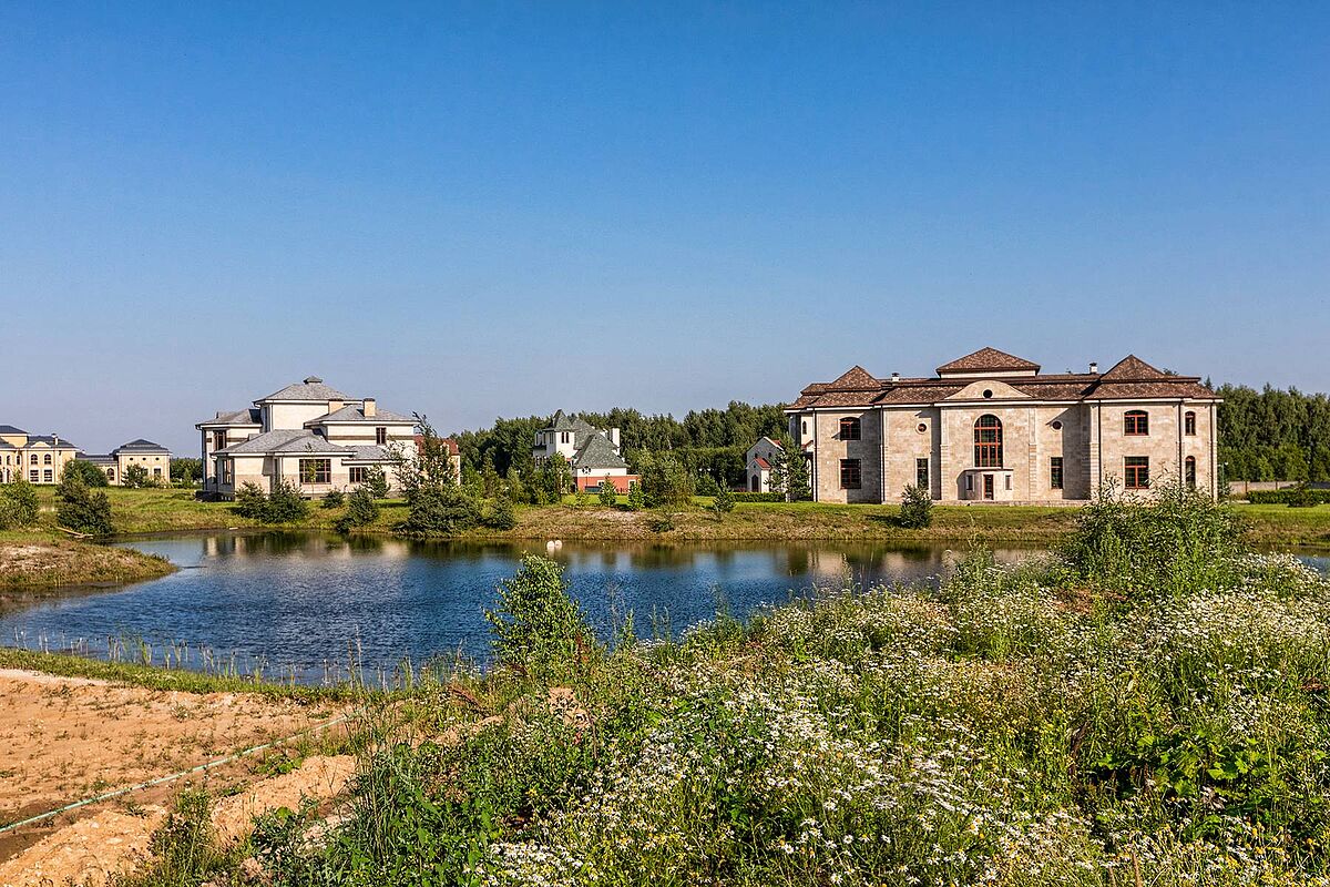 Загородный участок