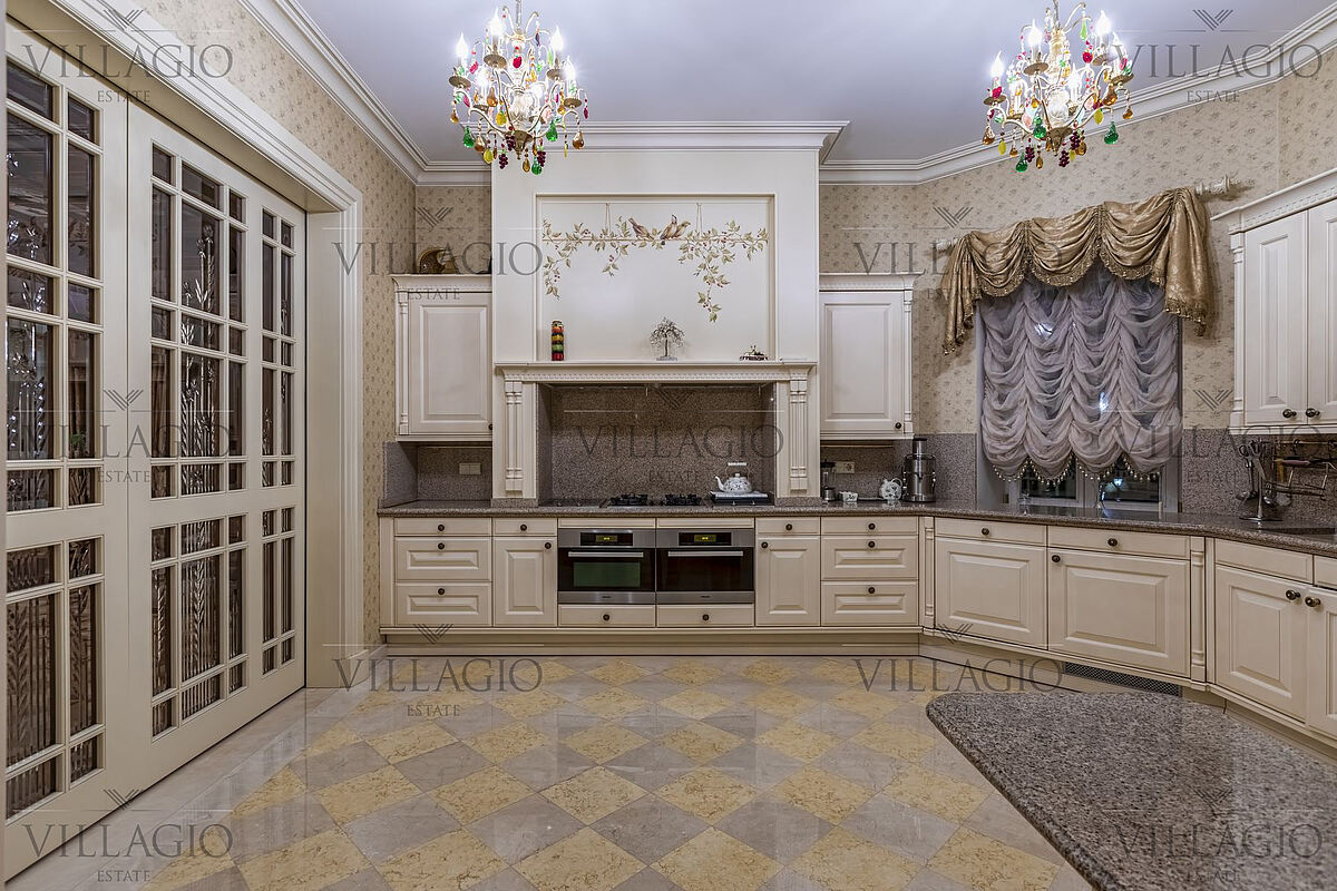 Резиденция в стиле русской усадьбы