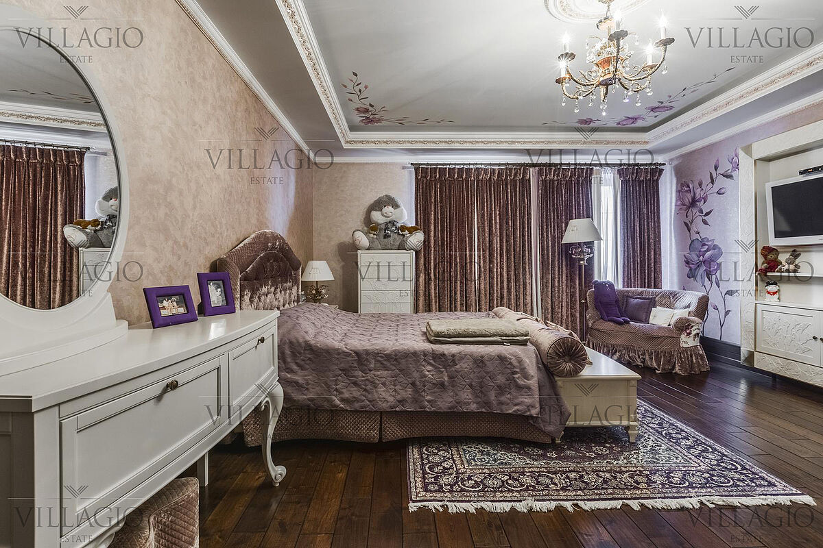 Дом со своим выходом к «венецианскому‎» каналу