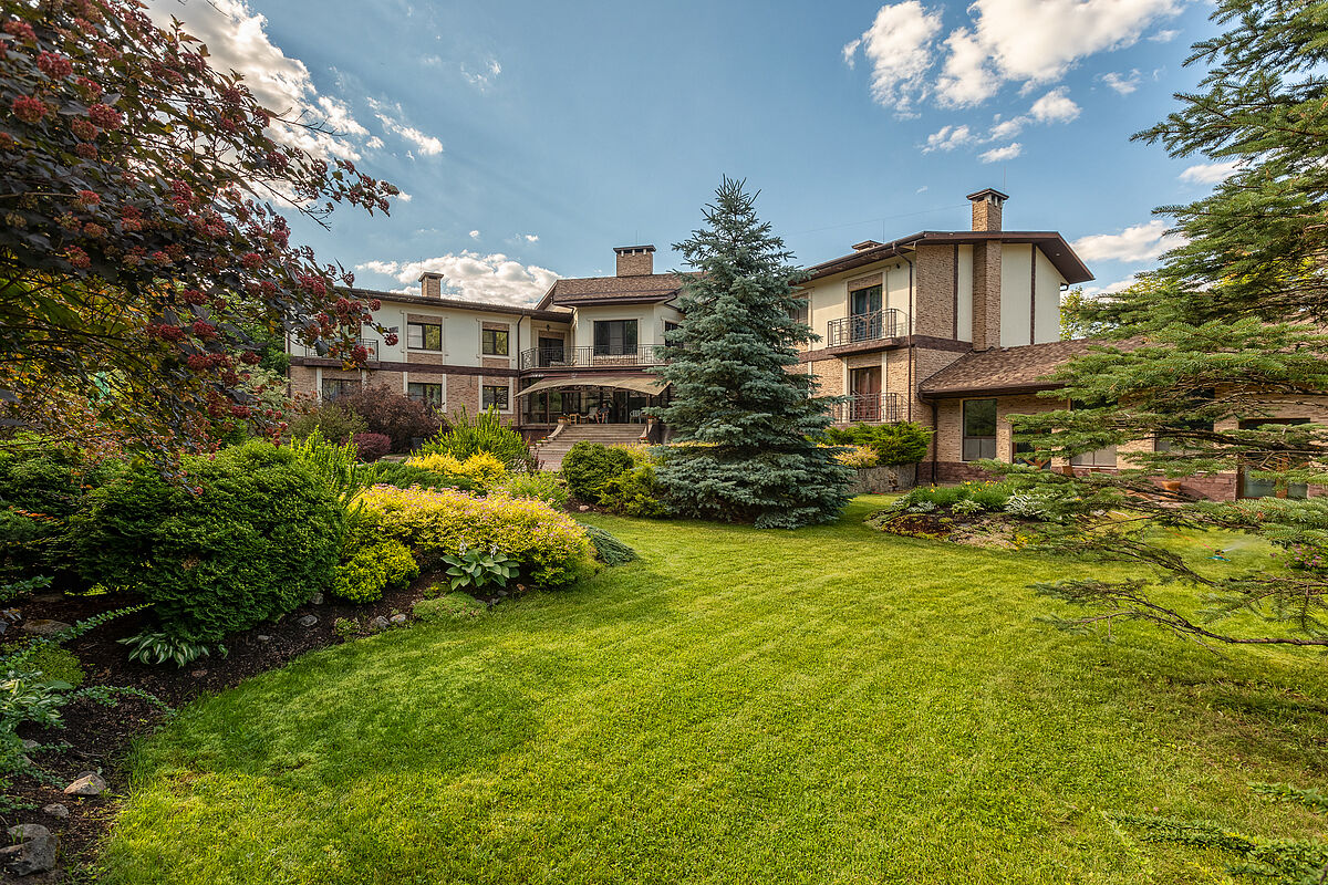 Дом в стиле шале