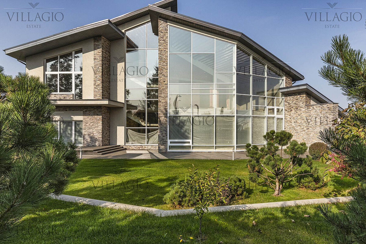 Резиденция со своим выходом к каналу