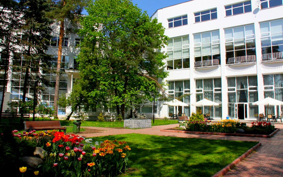 Пансионат «Петрово-Дальнее»