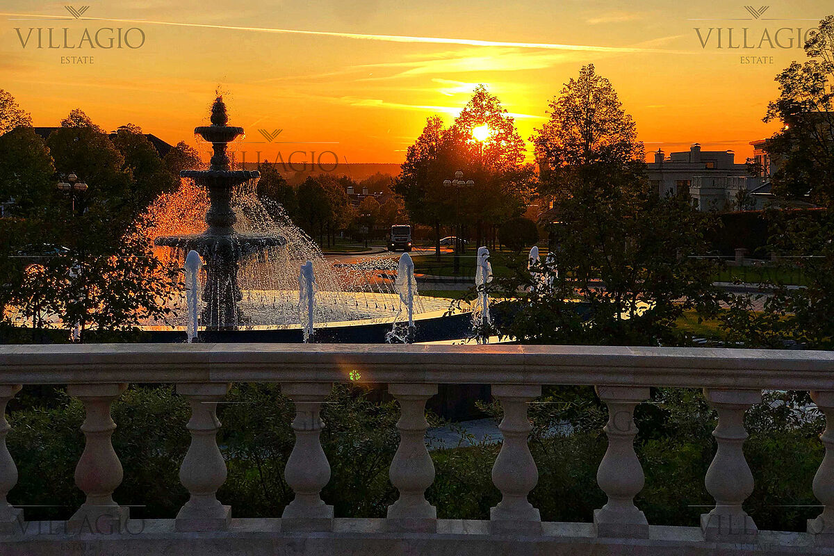 Вечерний Ренесанс Парк