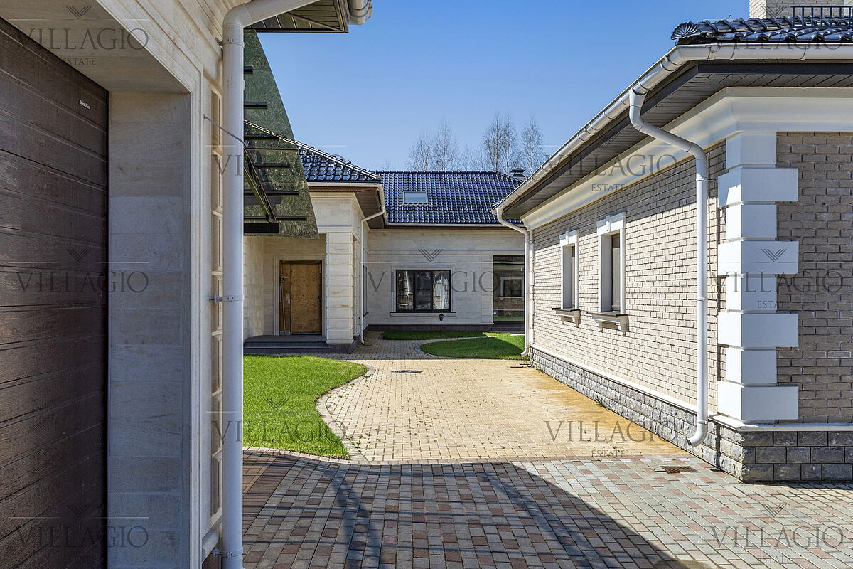 Дом под ключ рядом с набережной