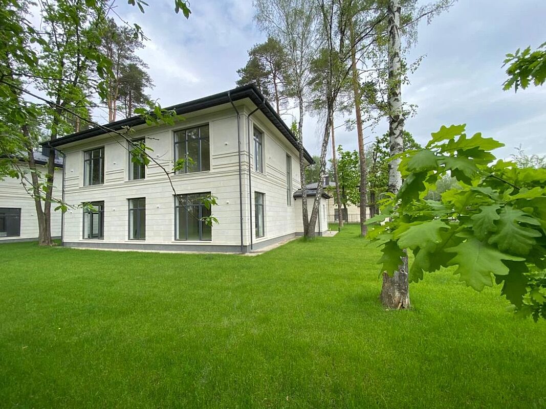 Экстерьер  (фото без лого)