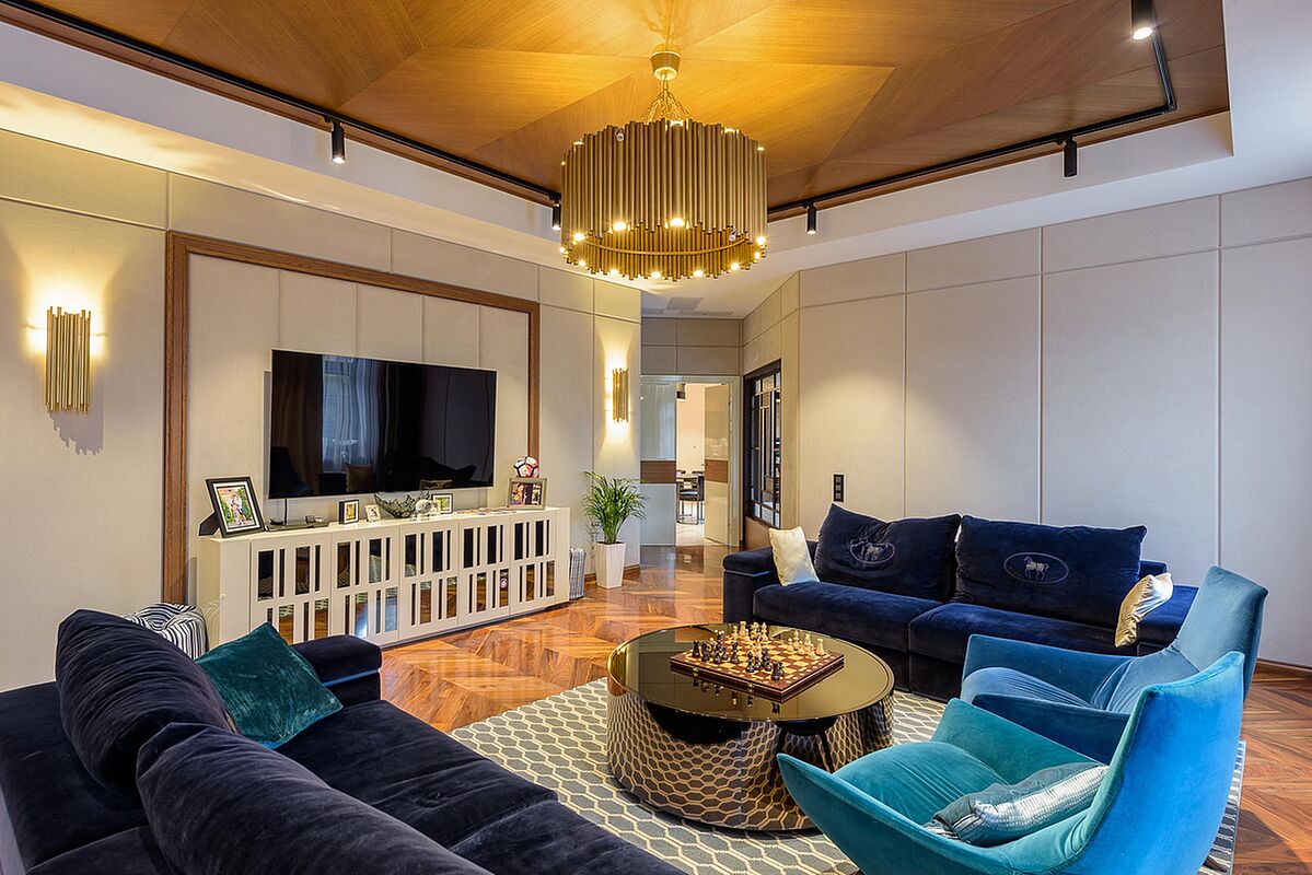 Дом рядом с парком и каналами