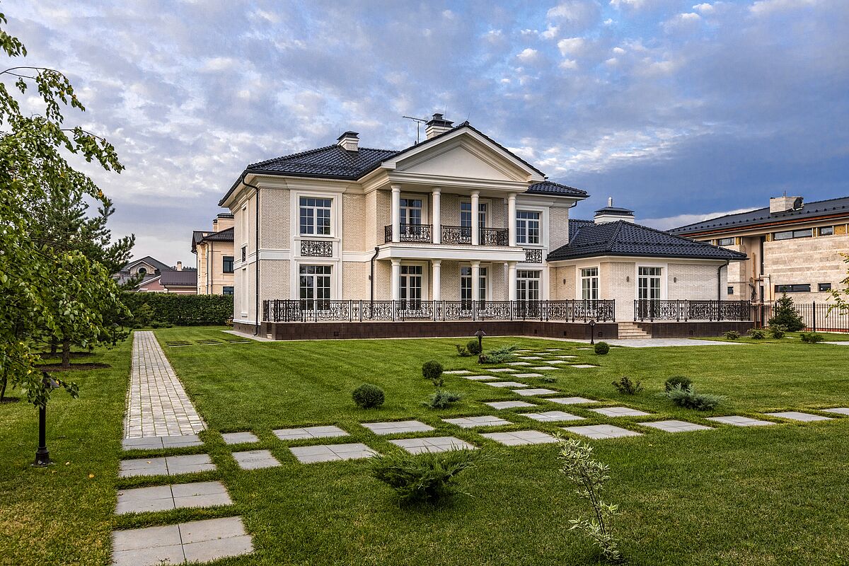 Ренессанс 8