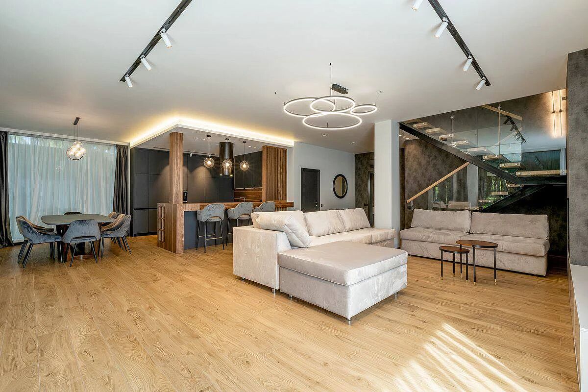 Фахверк в сосновом лесу