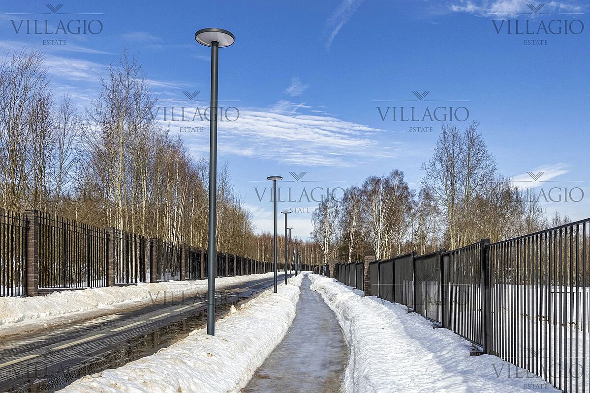 Экстерьер  (фото с лого)