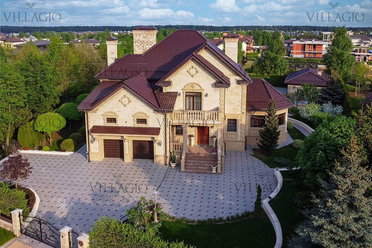 Дом со своим выходом к «венецианскому‎» каналу