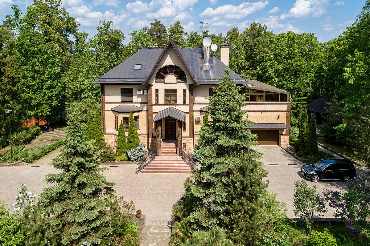 Загородный дом