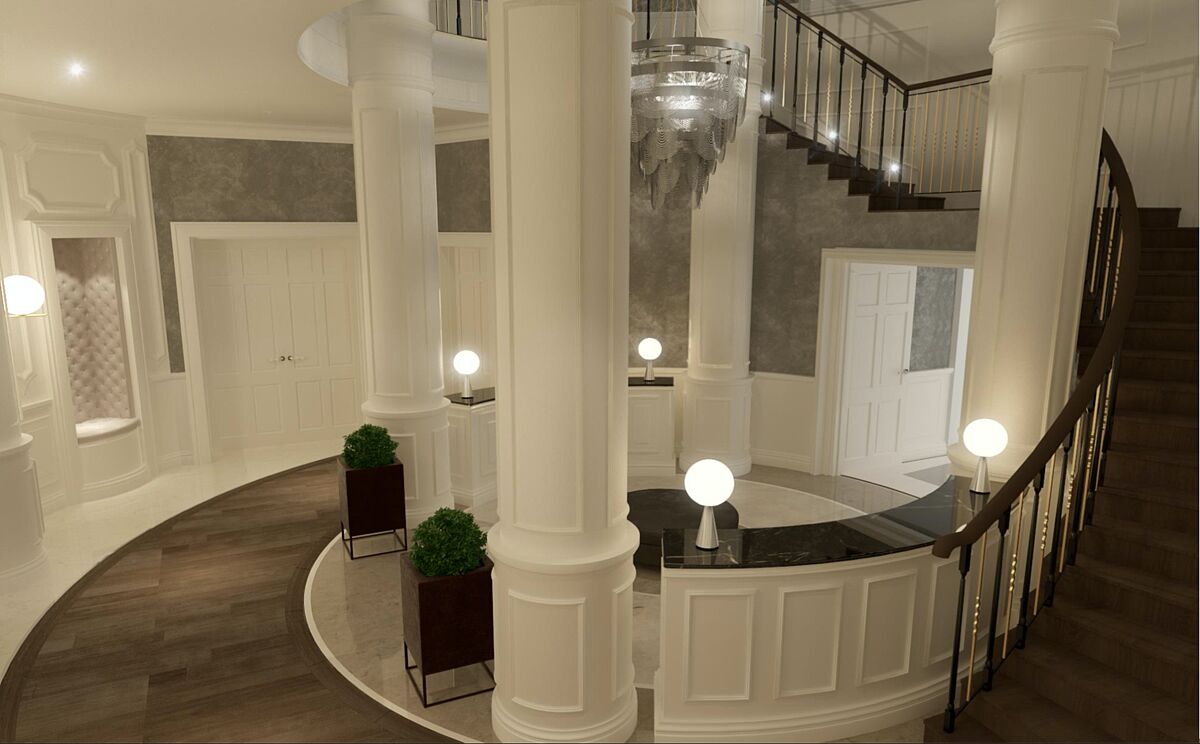 Трехэтажный дом на участке 50 соток