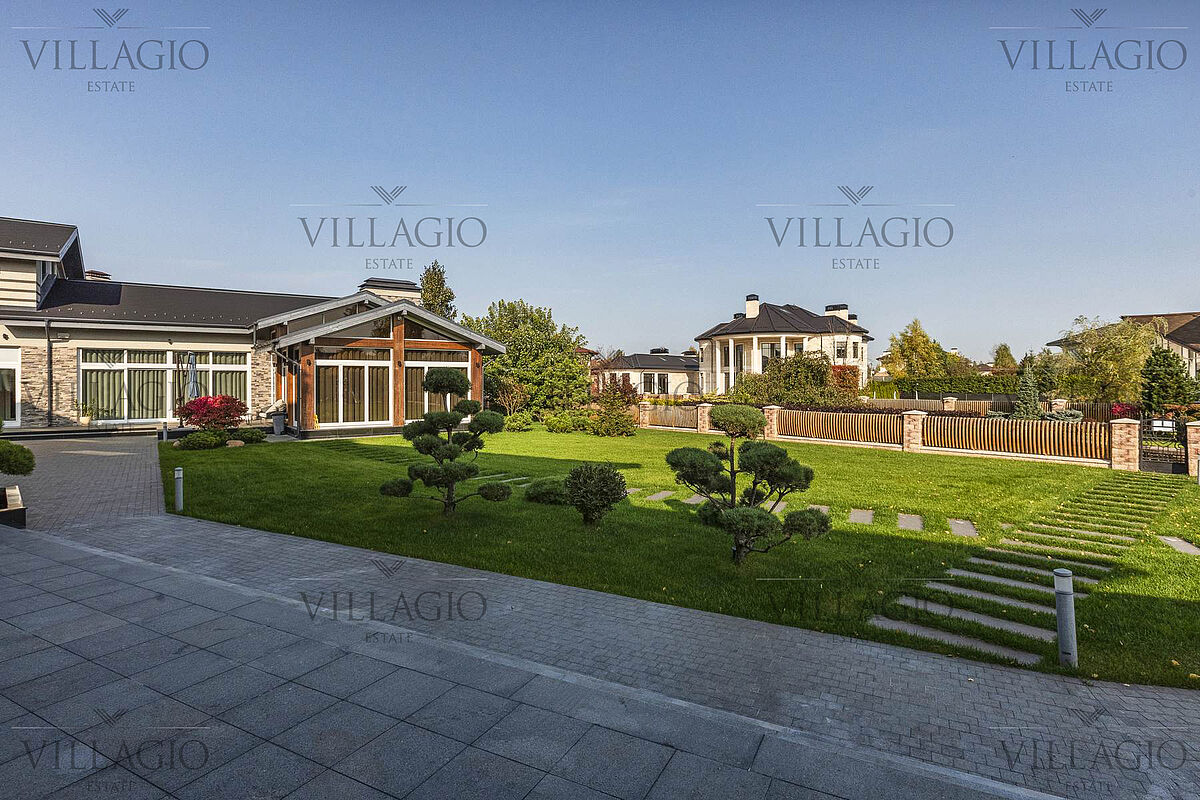 Резиденция со своим выходом к каналу