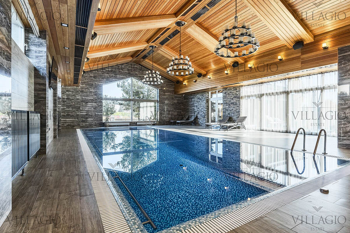 Резиденция со своим выходом к каналу