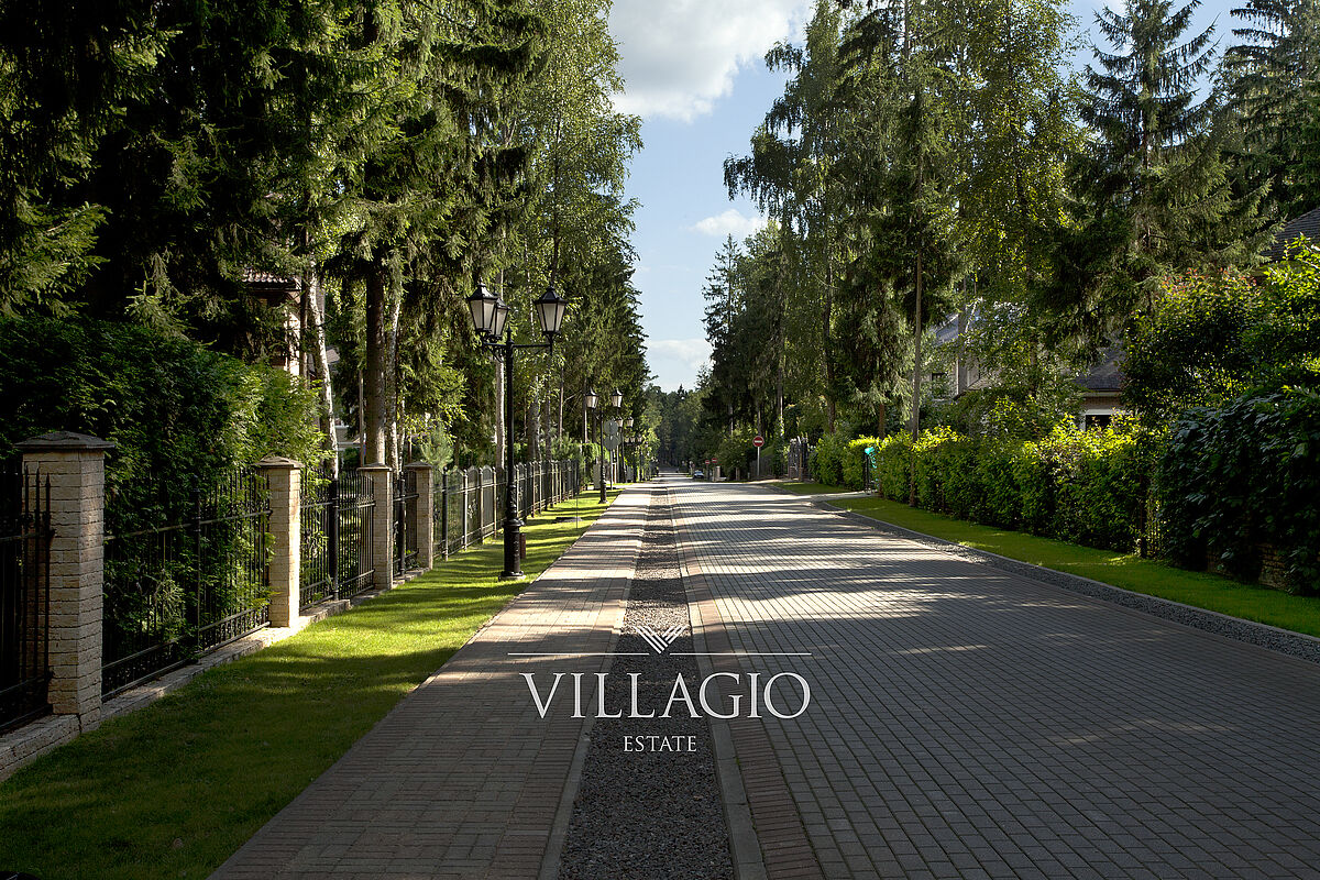 Главный бульвар