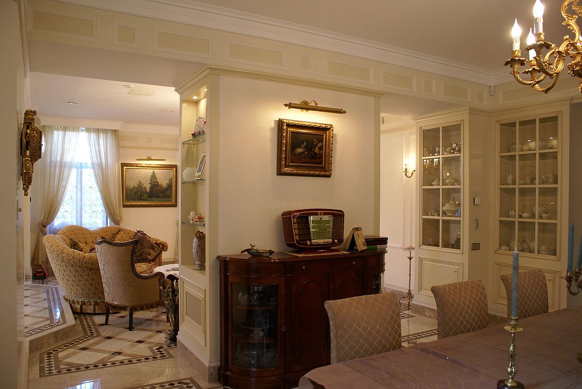 “Умный дом” у пруда с водопадом с домашним spa-салоном и автомойкой