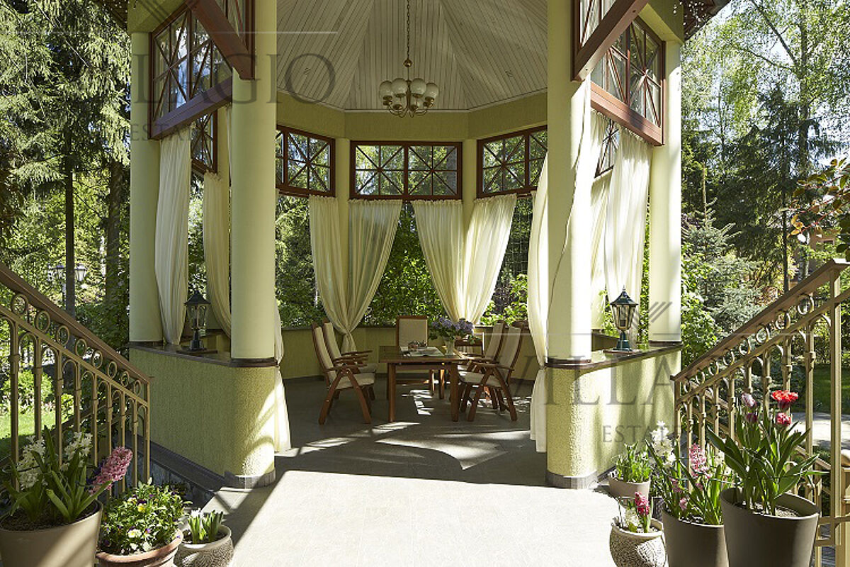 Дом в английском стиле