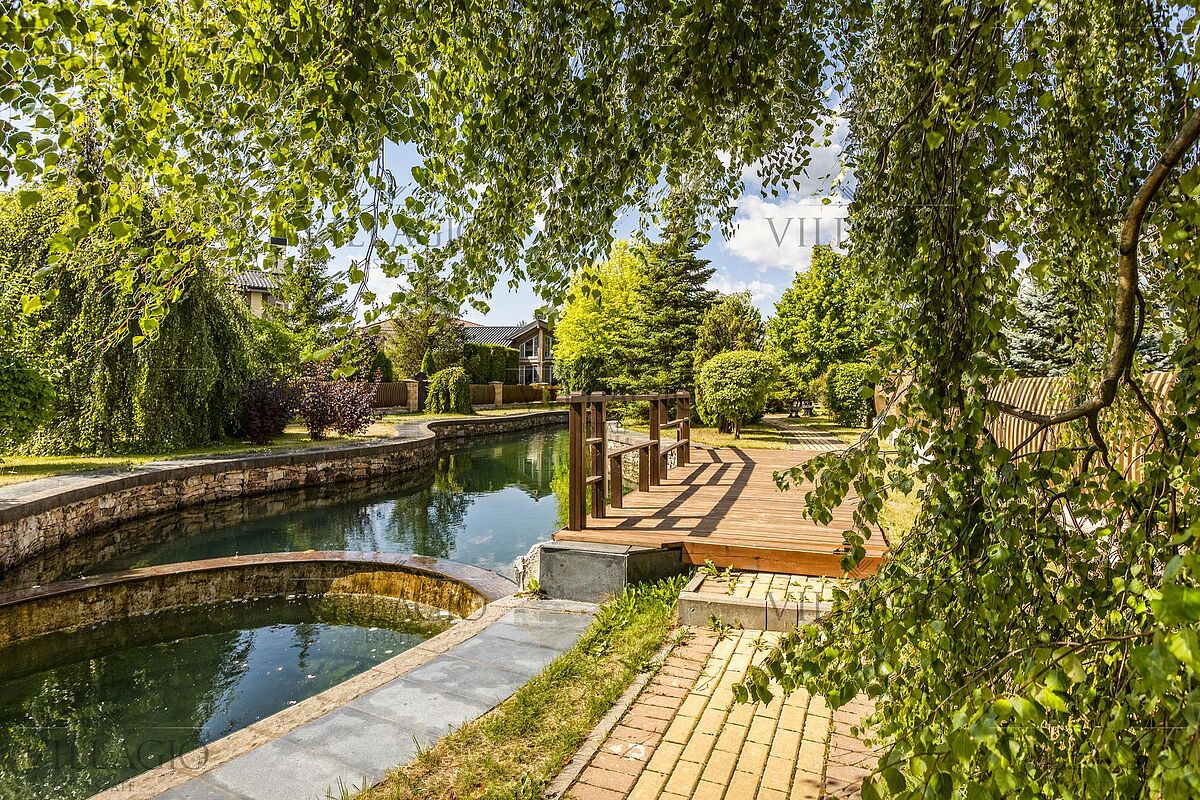 Загородный участок