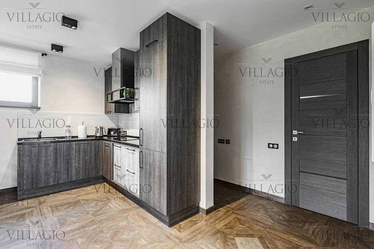 Дом под чистовую отделку рядом с набережной