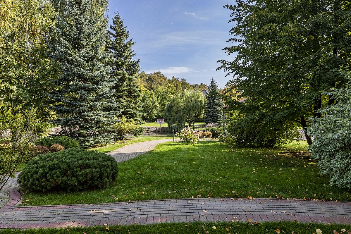 Живописный парк 3 квартала 