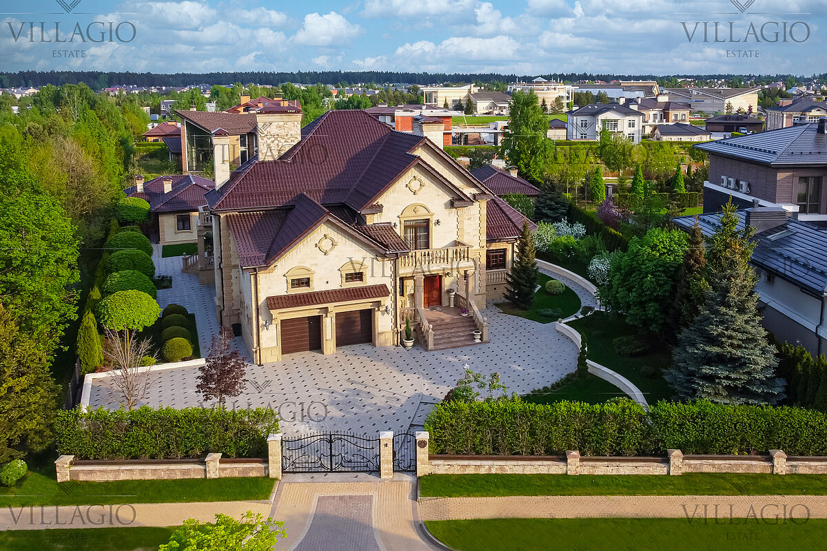 Дом со своим выходом к «венецианскому‎» каналу