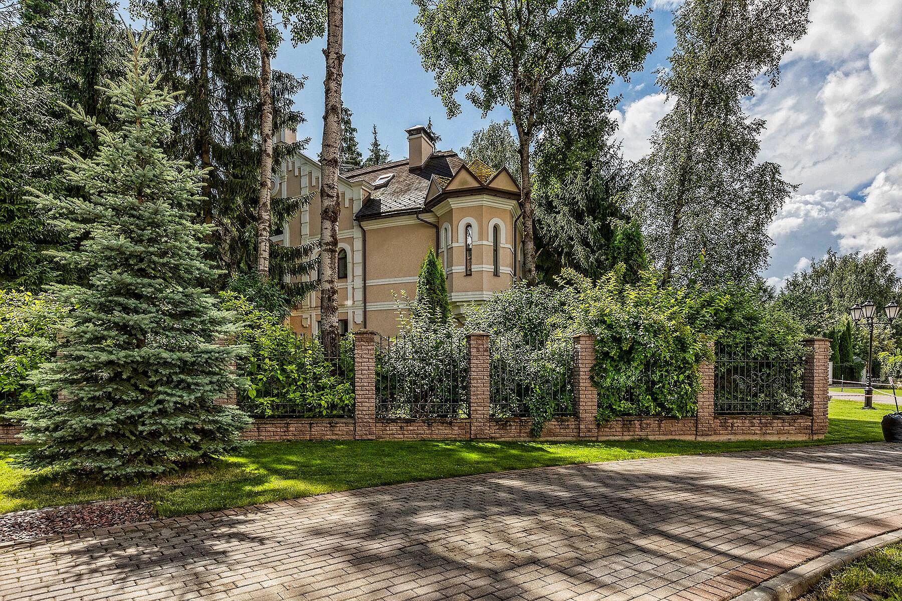 Объекты, где царит тишина  