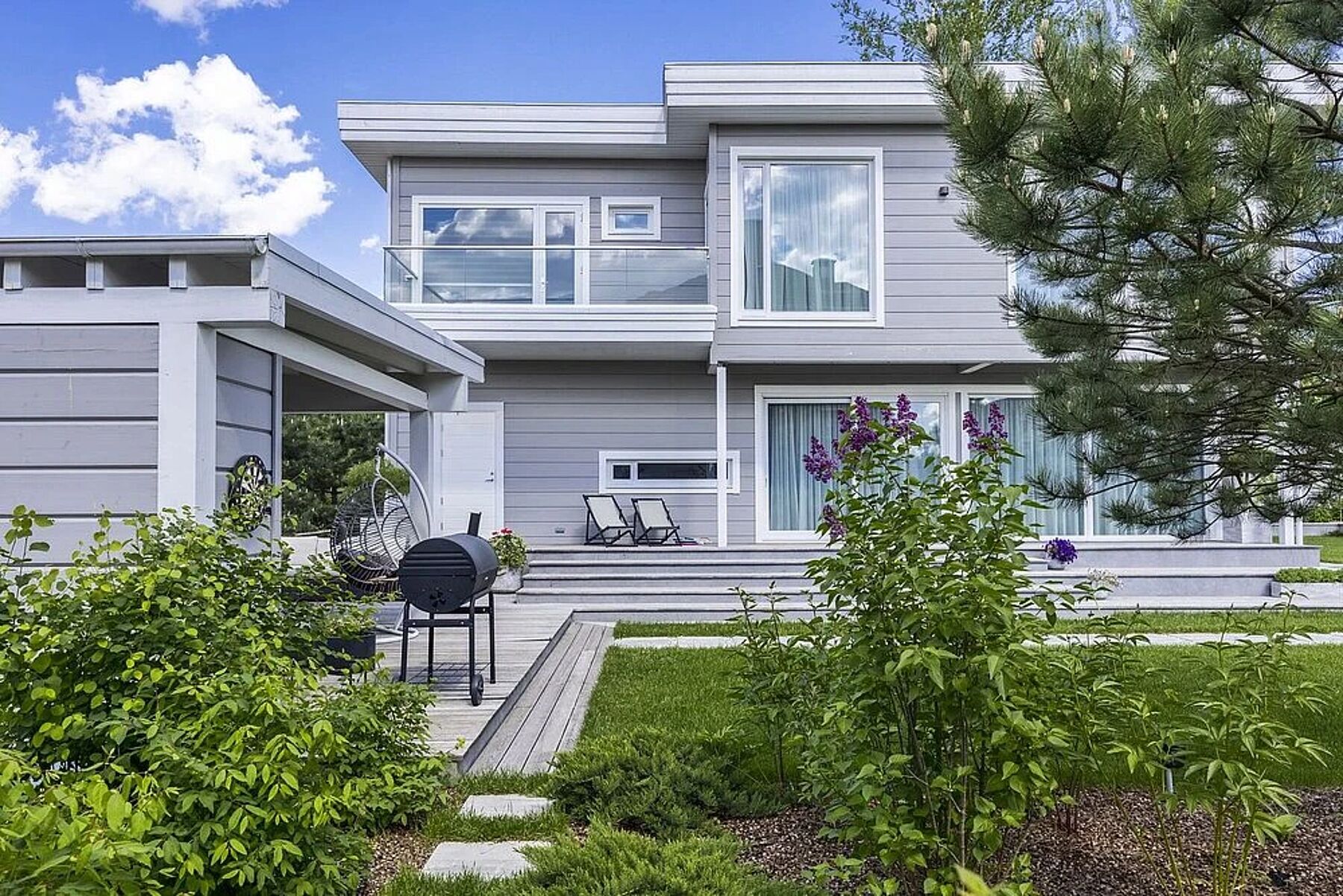 Купить дом мечты: 5 вариантов в поселке Монтевиль