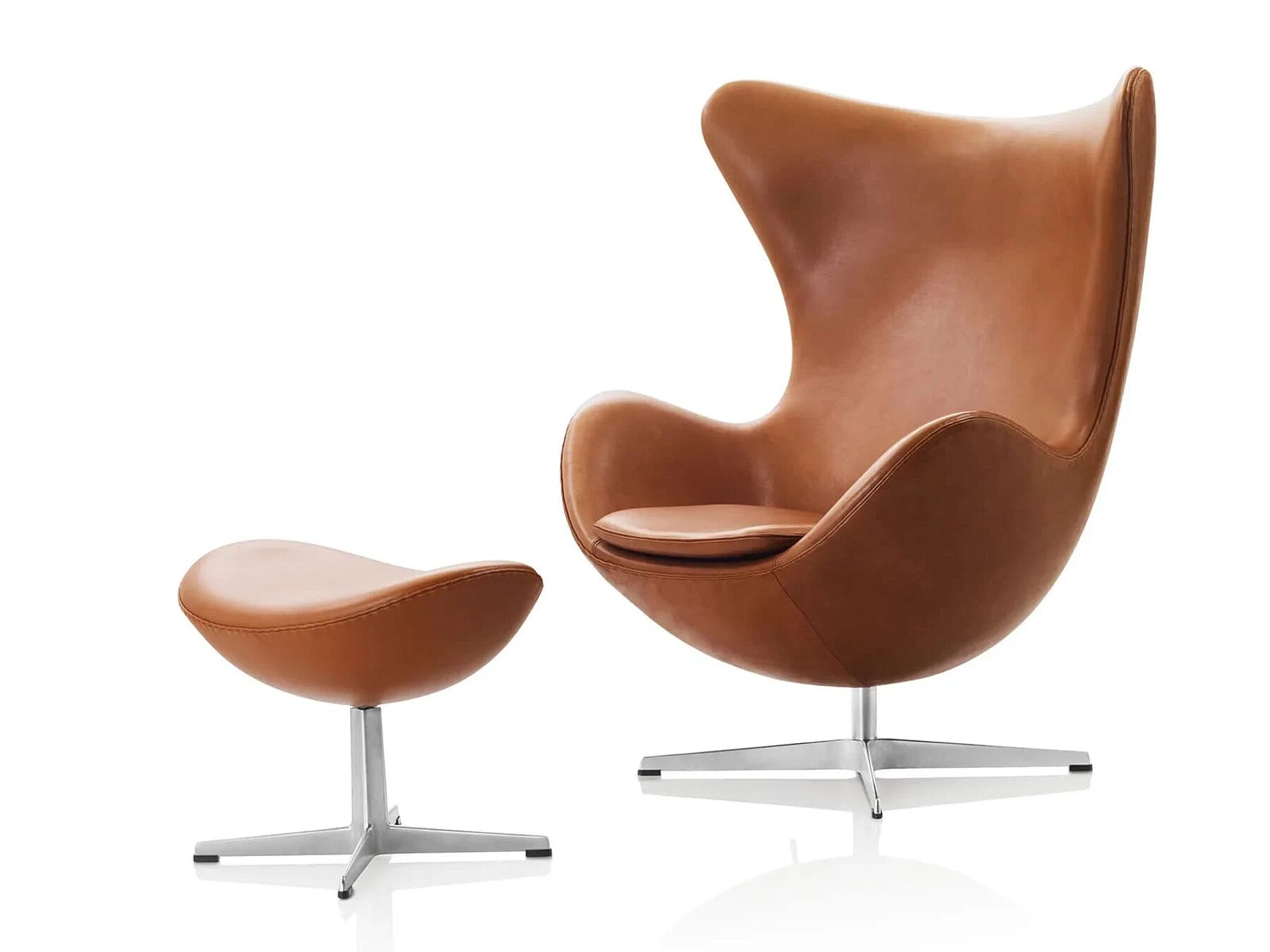 Культ дизайна: история кресла Egg от Арне Якобсена