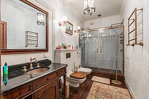 Особняк со spa-зоной и полукруглыми комнатами