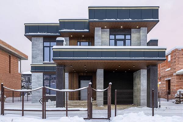 Современный просторный дом