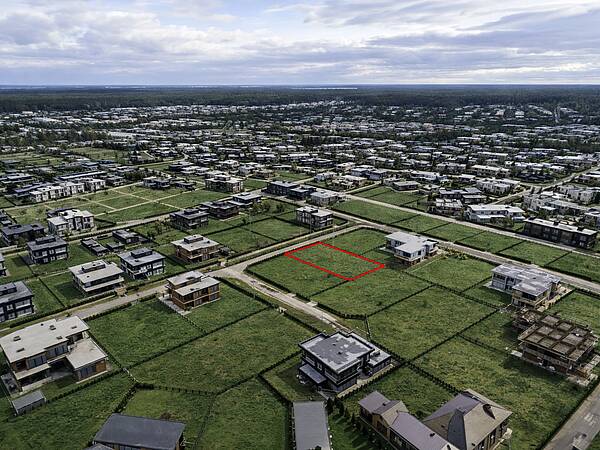 Земельный участок