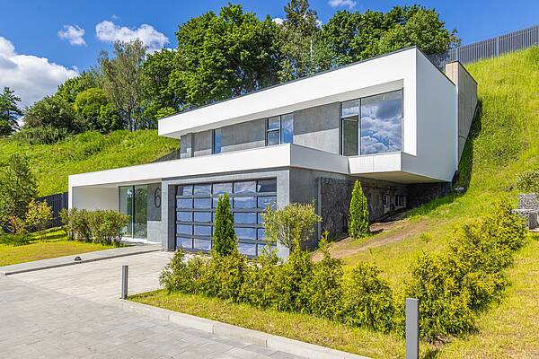 Новый современный дом