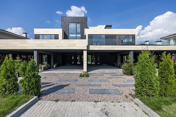 Таунхаус рядом с озером