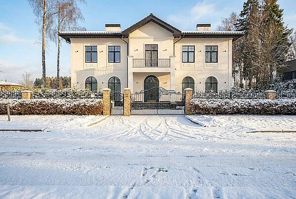 Villagio дарит год без платежей