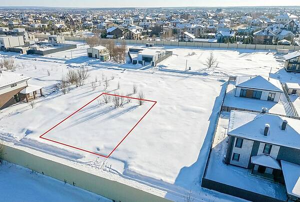 Земельный участок в КП "Валенсия"