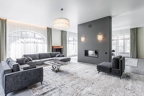 Новый дом с бассейном в КП "Маленькая Италия"