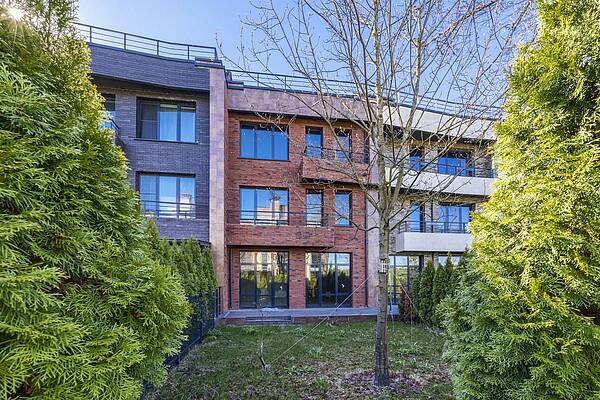 Таунхаус рядом с парком